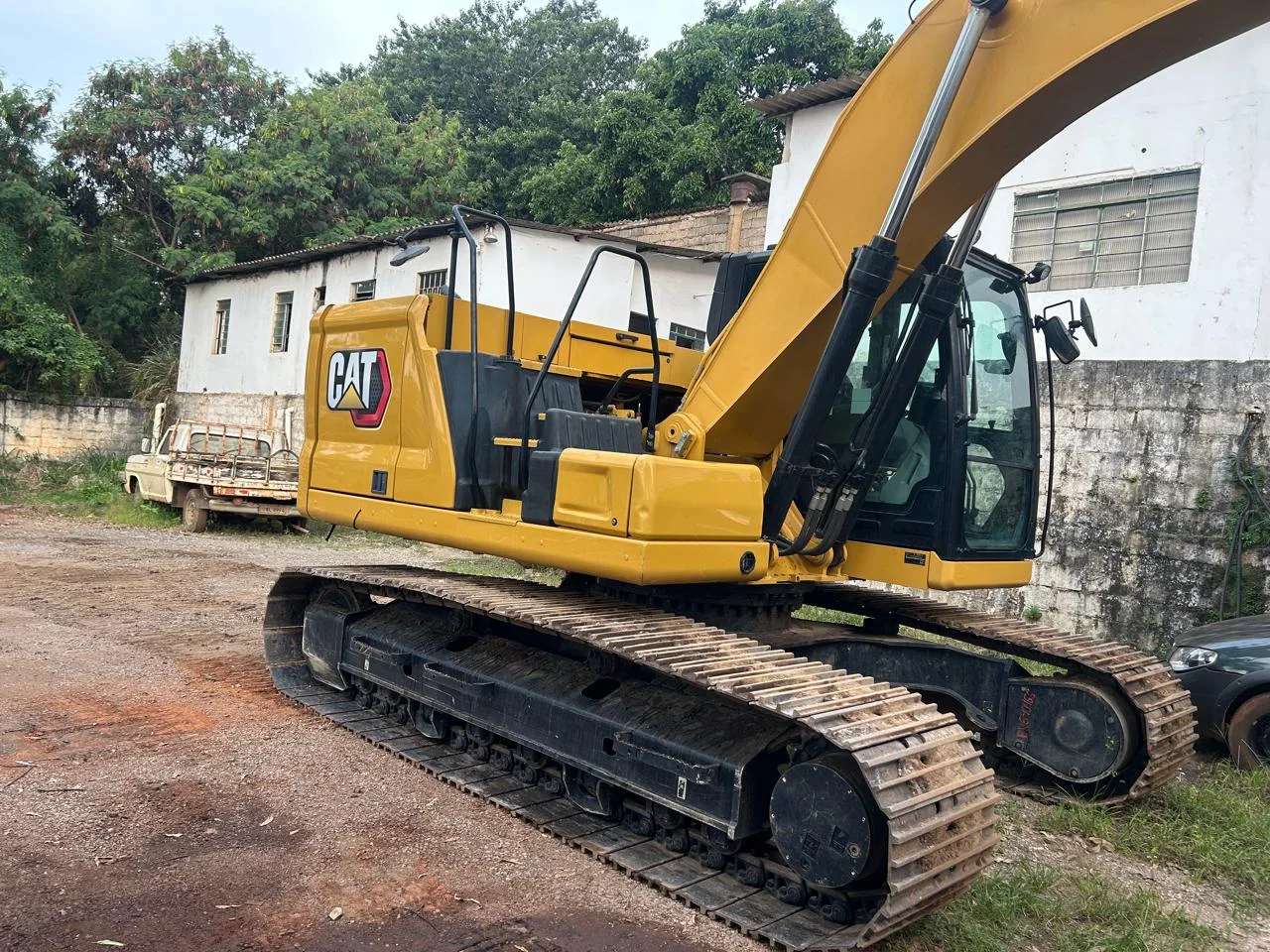 320 NG
